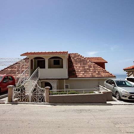 Holiday House Almissa オミシュ エクステリア 写真